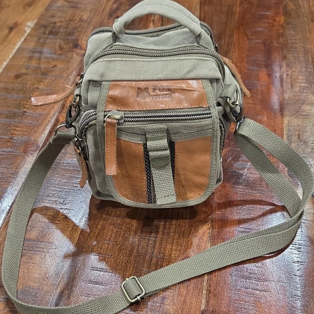 Vintage Fox Brown and Tan Men's Messenger Bag